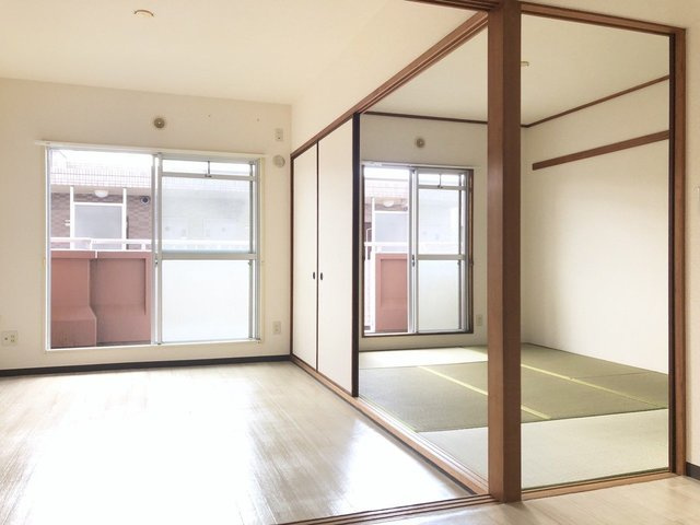 サニーヒル長後の居間・リビング