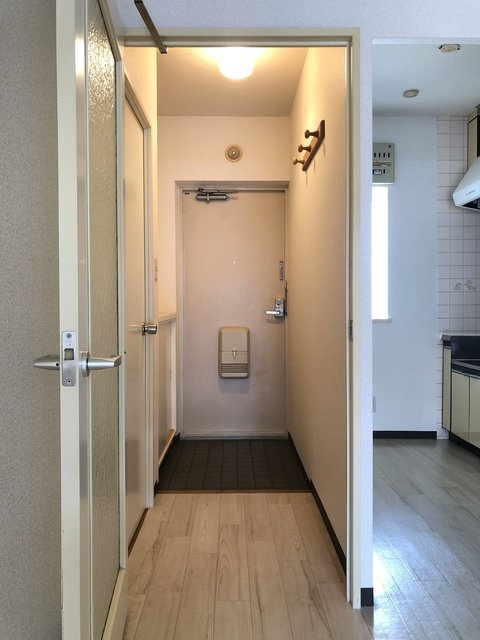 サニーヒル長後の玄関