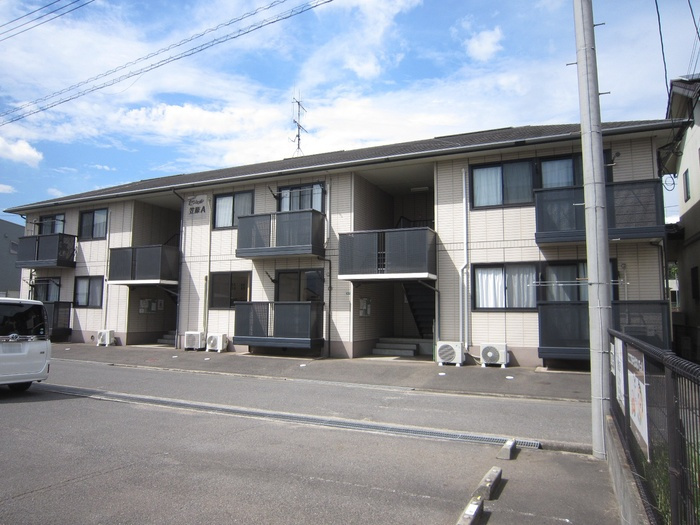 セジュール笠原　A棟