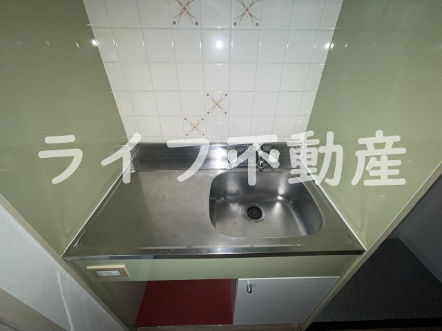 ナバマンションのキッチン|使いやすいキッチンです