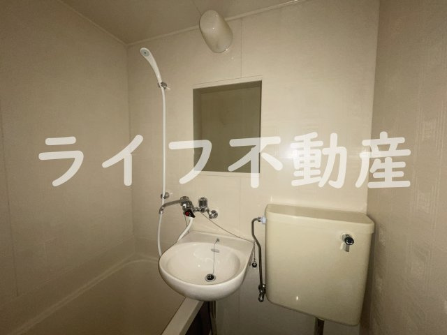 ナバマンションの独立洗面台|使いやすい独立洗面台です
