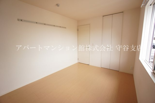 ガートナー百合ヶ丘の洋室