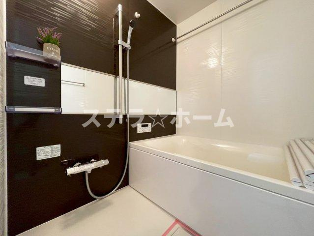 野中南2 中古戸建の浴室|お風呂で日々の疲れを落としましょう