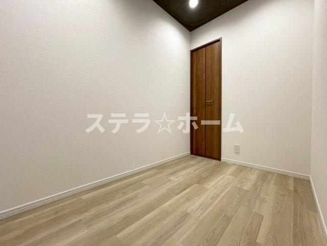 野中南2 中古戸建の洋室|スタンダードな洋室です