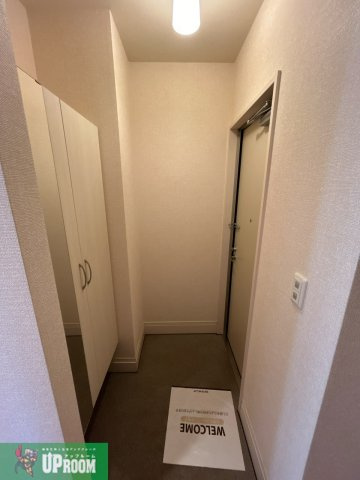 メープルハウスの玄関