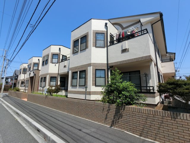 スリール