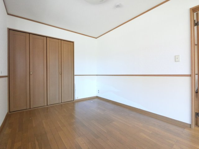 スリールの設備