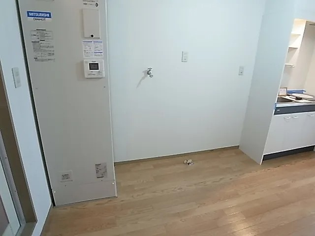 西之町ハイツの居間・リビング
