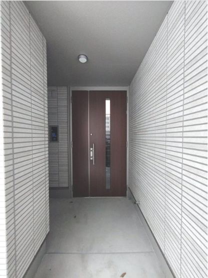 【エントランス】