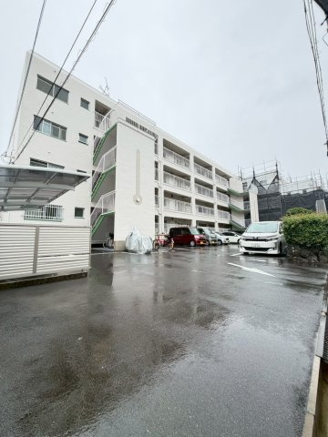 ハイツ春日野の外観