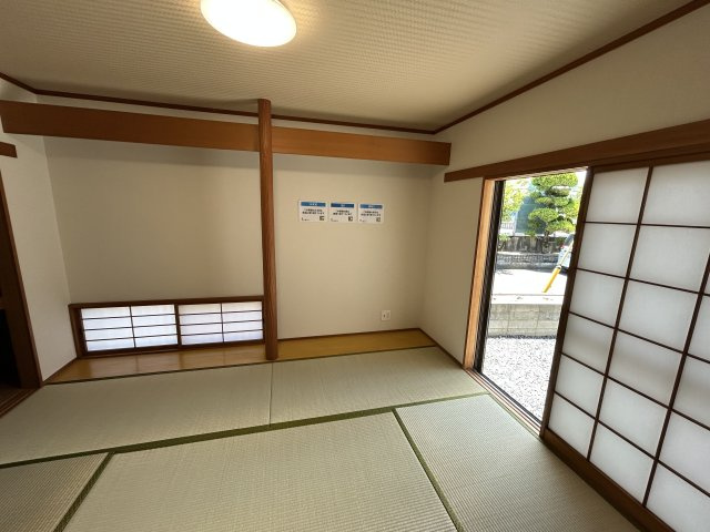 石井町藍畑字竜王中古戸建の和室
