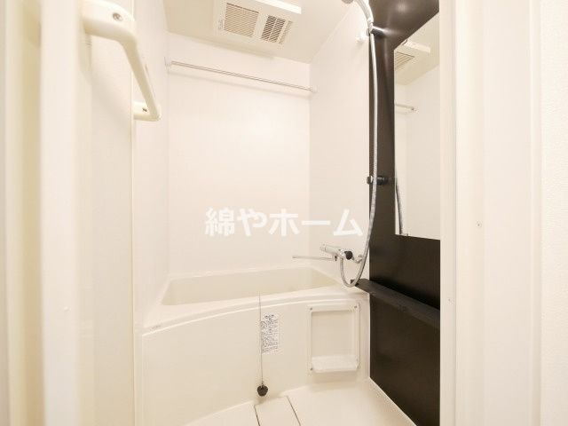 エスリード京橋グレイスの浴室|コンパクトで使いやすいお風呂です