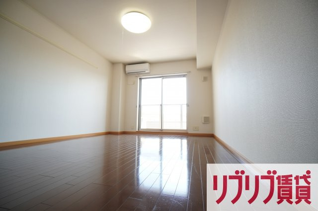 クレメント椿の居間・リビング