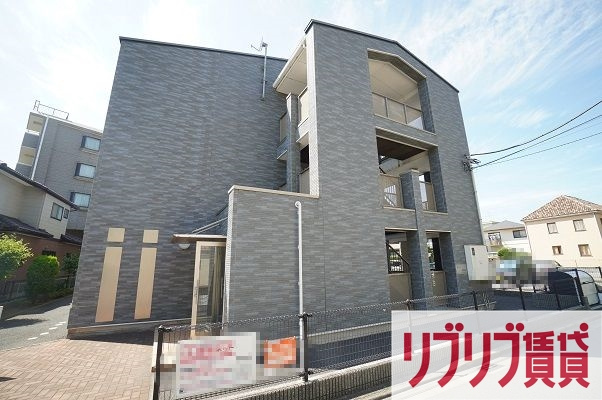 クレメント椿の外観