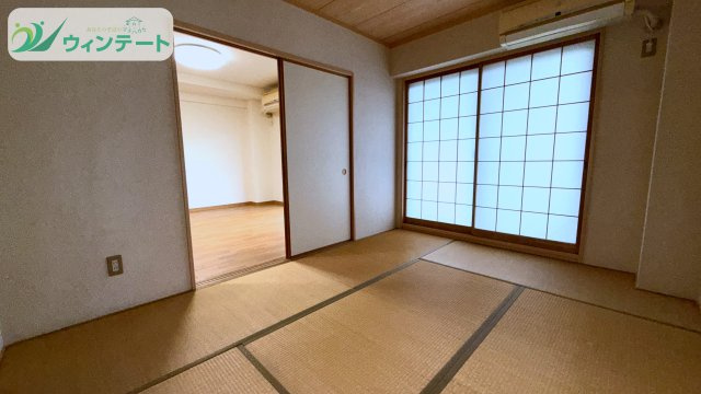 サンビップマンション取手の和室|和の趣を楽しむ和室。ゆったりと過ごせる心地よい空間です。