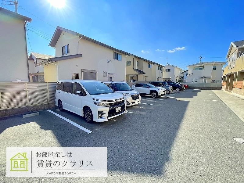 ベルク・ボヌールの駐車場