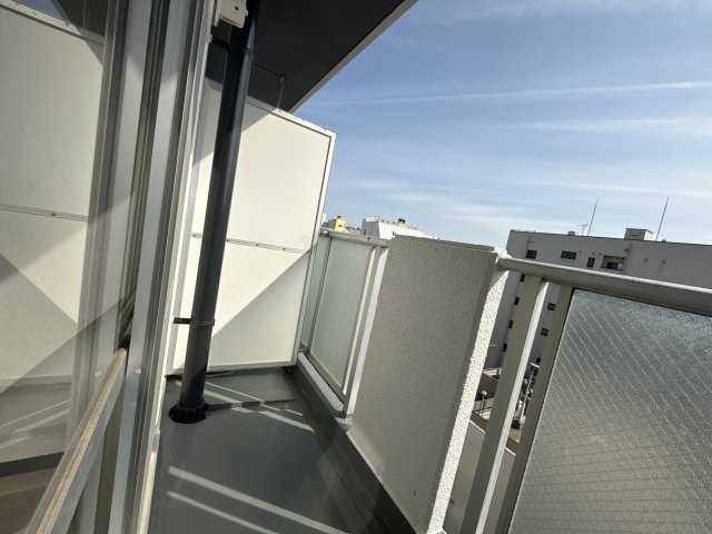 姫路市忍町の賃貸マンションのバルコニー