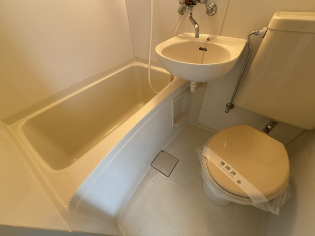 姫路市忍町の賃貸マンションの浴室