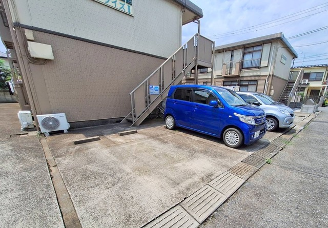 シティハイム　サンライズⅠの駐車場|★敷地内駐車場★