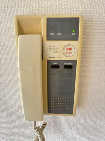 国立市富士見台２丁目の賃貸マンションのセキュリティ