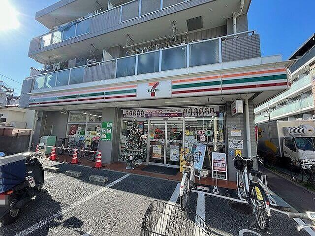 セブンイレブン蓮根店まで182m