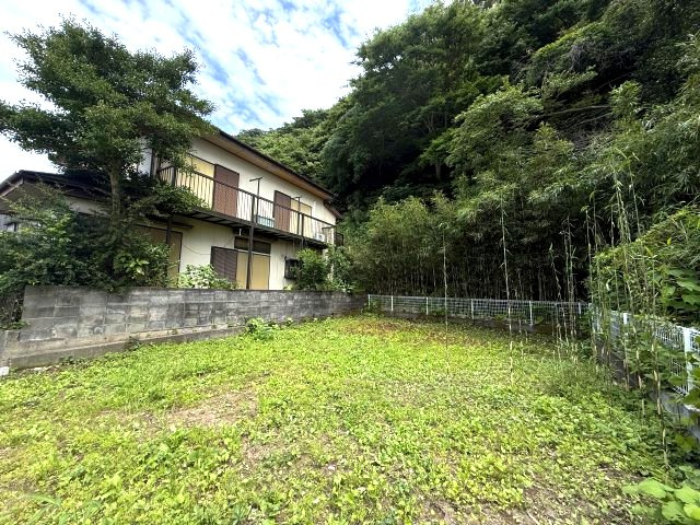 緑溢れる住環境　 バス停徒歩4分