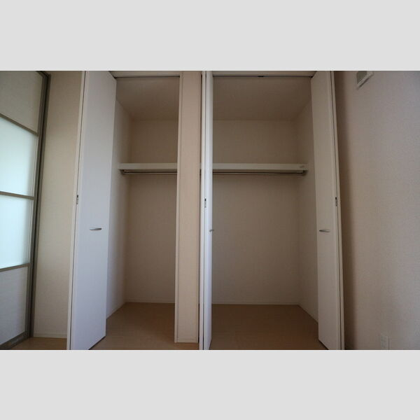 サンプラザ横沼の収納