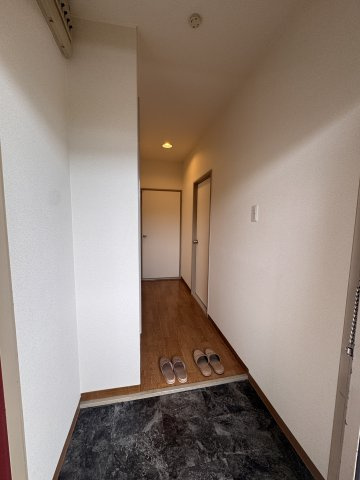 エクセル山崎の玄関
