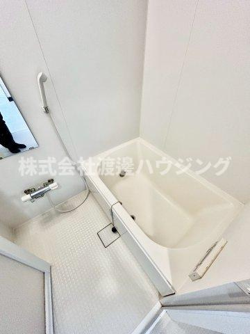ラ・シャルム江坂の浴室