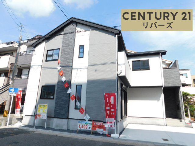 名古屋市南区赤坪町の新築一戸建の外観|☆限定１棟☆　　新価格！！いつでも見学できます♪（お問合せ当日、平日、水曜、夜間でもＯＫ）　長期優良住宅！　駐車並列２台ＯＫ！　収納付きリビング１８．９帖♪　南面バルコニー２ヶ所！　周辺環境充実♪