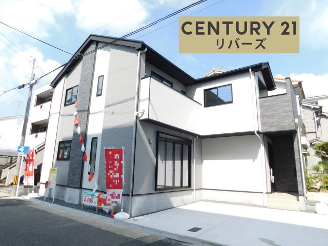 名古屋市南区赤坪町の新築一戸建の前面道路含む現地写真|☆限定１棟☆　　新価格！！いつでも見学できます♪（お問合せ当日、平日、水曜、夜間でもＯＫ）　長期優良住宅！　駐車並列２台ＯＫ！　収納付きリビング１８．９帖♪　南面バルコニー２ヶ所！　周辺環境充実♪