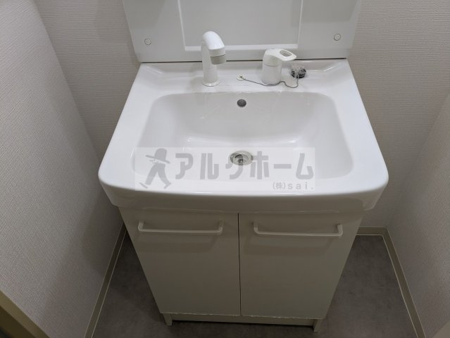 シャトーアルベールの独立洗面台|シャトーアルベール