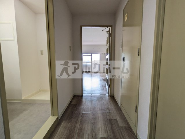 シャトーアルベールの玄関|シャトーアルベール