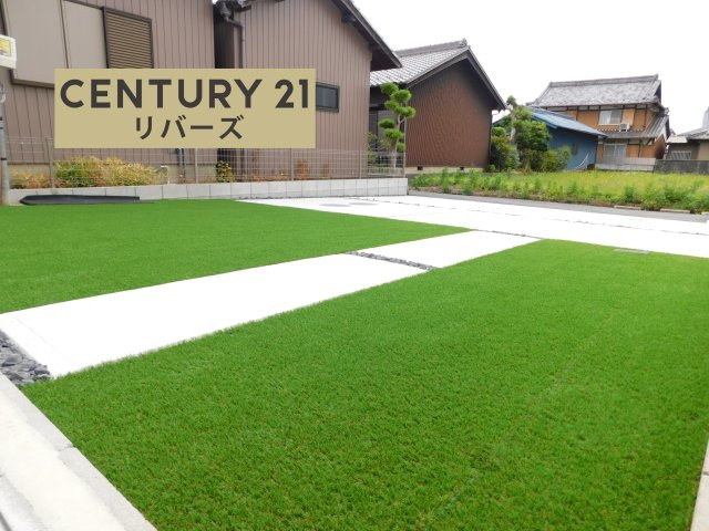 稲沢市井之口本町の新築一戸建の駐車場|☆限定１棟☆　新価格！！いつでも見学できます♪（お問合せ当日、平日、水曜、夜間でもＯＫ）　長期優良住宅！　南面道路！　敷地５７．１７坪　駐車４台！　全居室南向き！　広い庭付き♪　２階全居室６．０帖以上