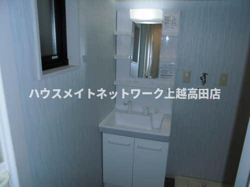 サンハイムヤマトⅠの独立洗面台|洗髪洗面化粧台