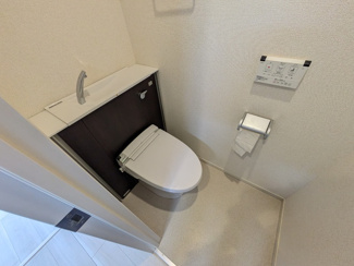 【リフォーム前の写真です】