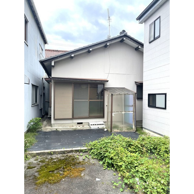 岐阜市南鶉３丁目の一戸建て