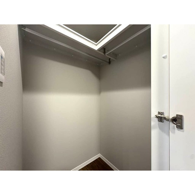 各務原市那加昭南町の賃貸マンションの収納