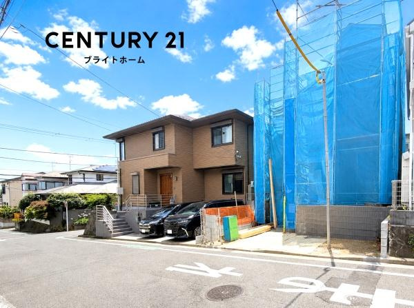 横浜市南区永田台の新築一戸建の前面道路含む現地写真|閑静な住宅街につき住環境良好です♪
お気軽にお問い合わせください。