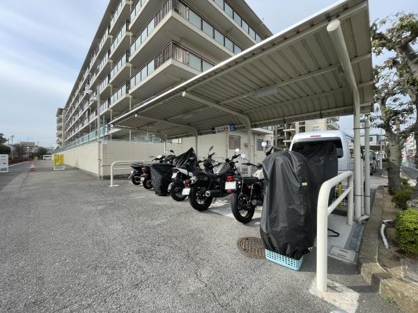 【その他共用部分】 | 堺東グリーンハイツ | 清潔に維持されている共用部。住む方のマナーの良さが感じられます！