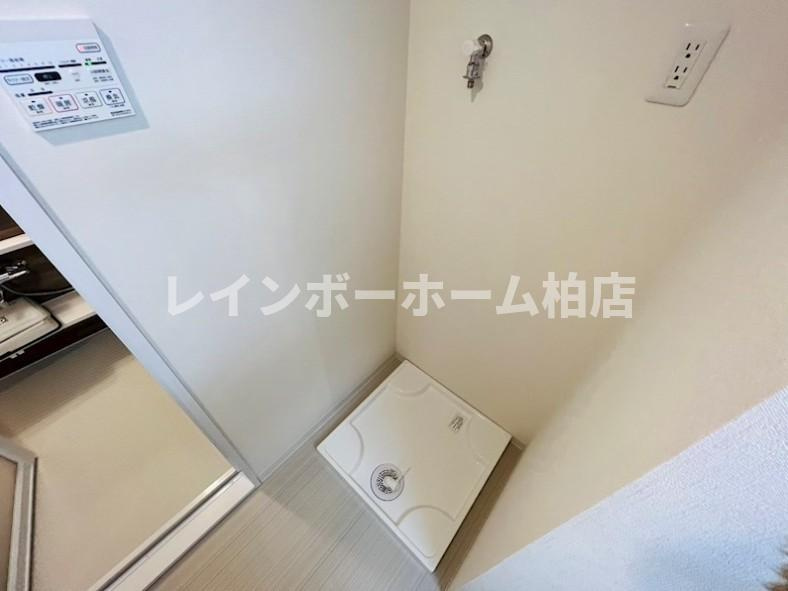 ＼＼【LINE連絡可】接客・申込・契約すべてオンライン完結可／／の設備|室内洗濯機置き場です