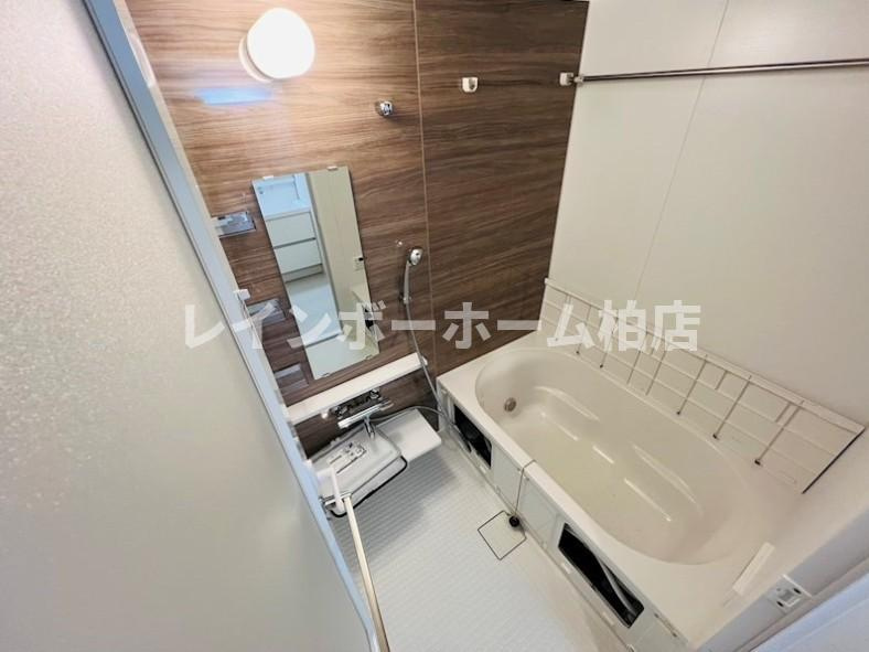 ＼＼【LINE連絡可】接客・申込・契約すべてオンライン完結可／／の浴室|日々の疲れを癒すお風呂付です