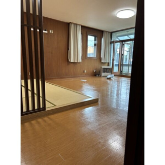 【居間・リビング】 | 本通2丁目一棟2戸建