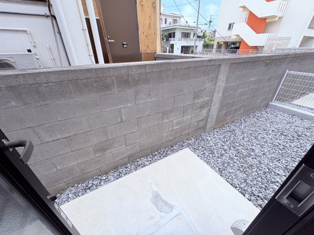 FINE STAR南風原宮平　3号棟のバルコニー|※未完成物件の為、同社施工物件を掲載しています。