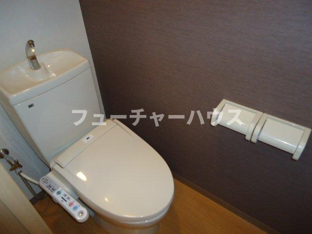 ウイングロードⅡ（ＷＩＮＧＲＯＡＤⅡ）のトイレ|シャワー付トイレ