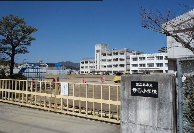 パストラーレ　Ｄの周辺|寺西小学校まで650m