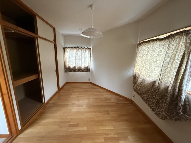 25/5/25NEW　戸建　高山市江名子町　450万円の洋室