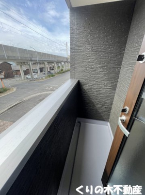【バルコニー】 | R’s GARAGE今治蔵敷町 | 同タイプのお部屋です（現況を優先します）