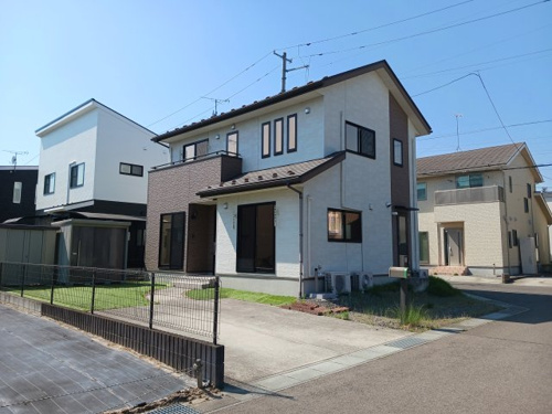 福島市宮代字田中戸建ての画像