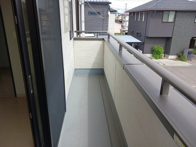 【バルコニー】